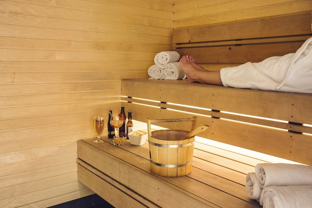Quality Hotel Winn Haninge Exteriér fotografie