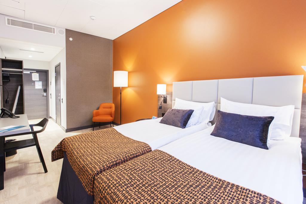 Quality Hotel Winn Haninge Exteriér fotografie